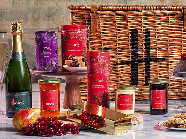 The Best Luxury Hampers for Christmas Gifting