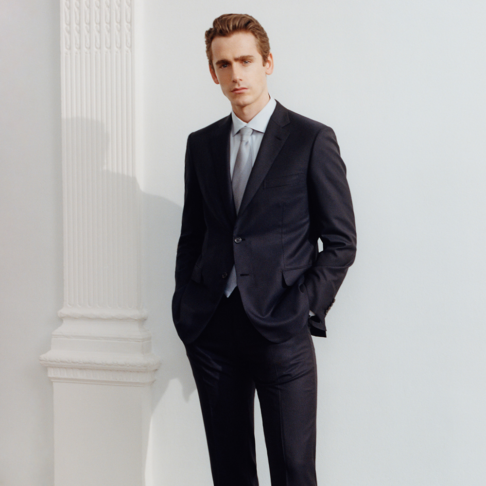 How to Buy a Wedding Suit